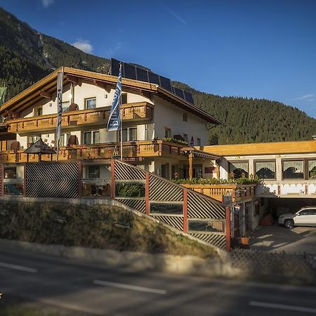 Ferienhotel Dobler Weißenbach am Lech Zewnętrze zdjęcie