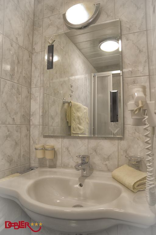 Ferienhotel Dobler Weißenbach am Lech Zewnętrze zdjęcie
