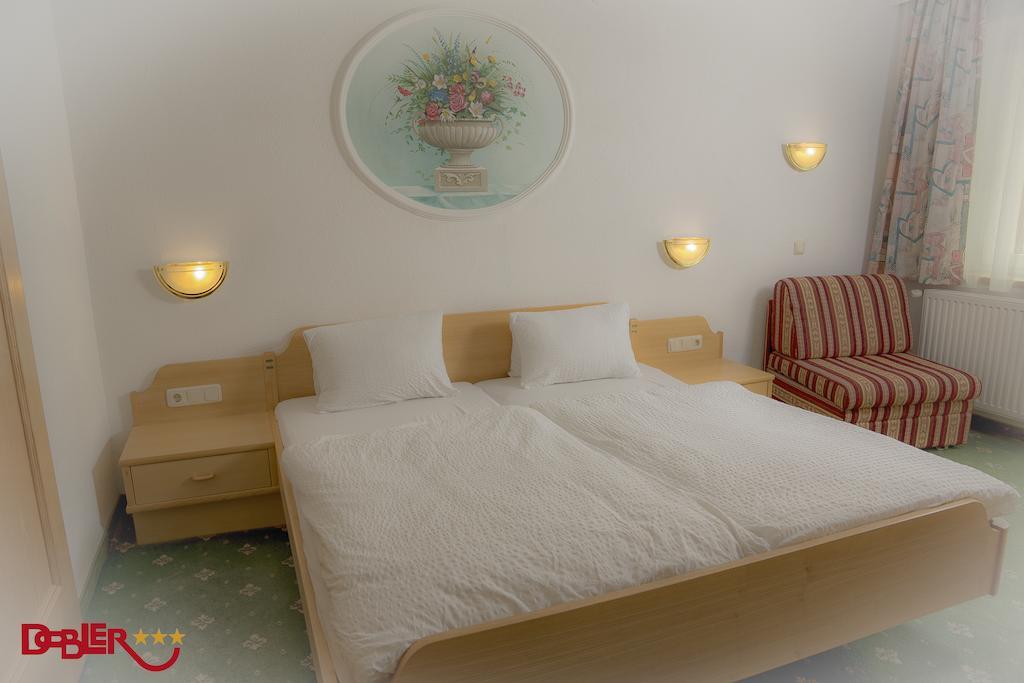 Ferienhotel Dobler Weißenbach am Lech Pokój zdjęcie